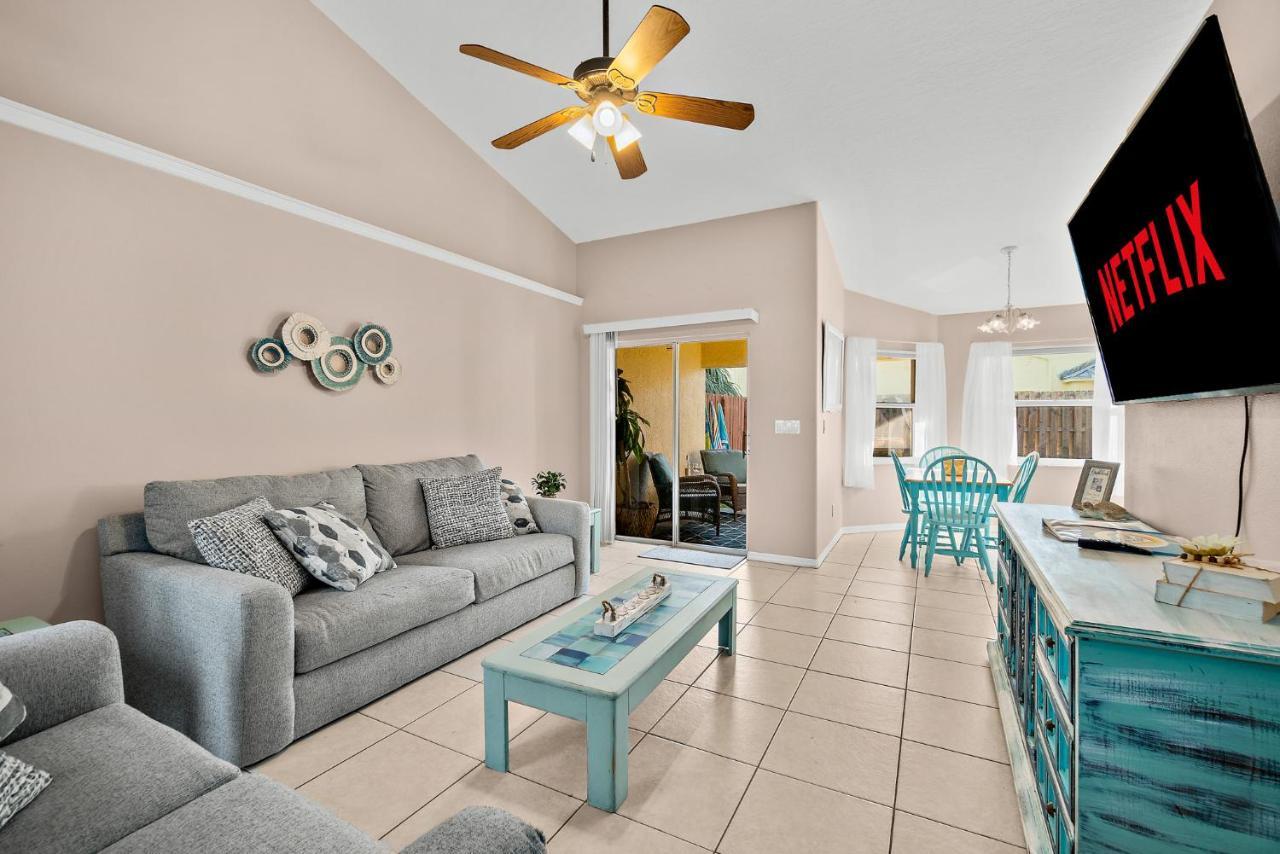 Sunset Serenity - 3Br Beach Townhome With Outdoor Patio - New Hot Tub, Steps To Ocean Fun! メルボルン エクステリア 写真