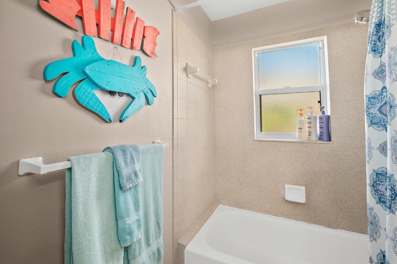 Sunset Serenity - 3Br Beach Townhome With Outdoor Patio - New Hot Tub, Steps To Ocean Fun! メルボルン エクステリア 写真