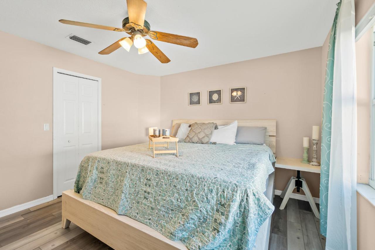 Sunset Serenity - 3Br Beach Townhome With Outdoor Patio - New Hot Tub, Steps To Ocean Fun! メルボルン エクステリア 写真